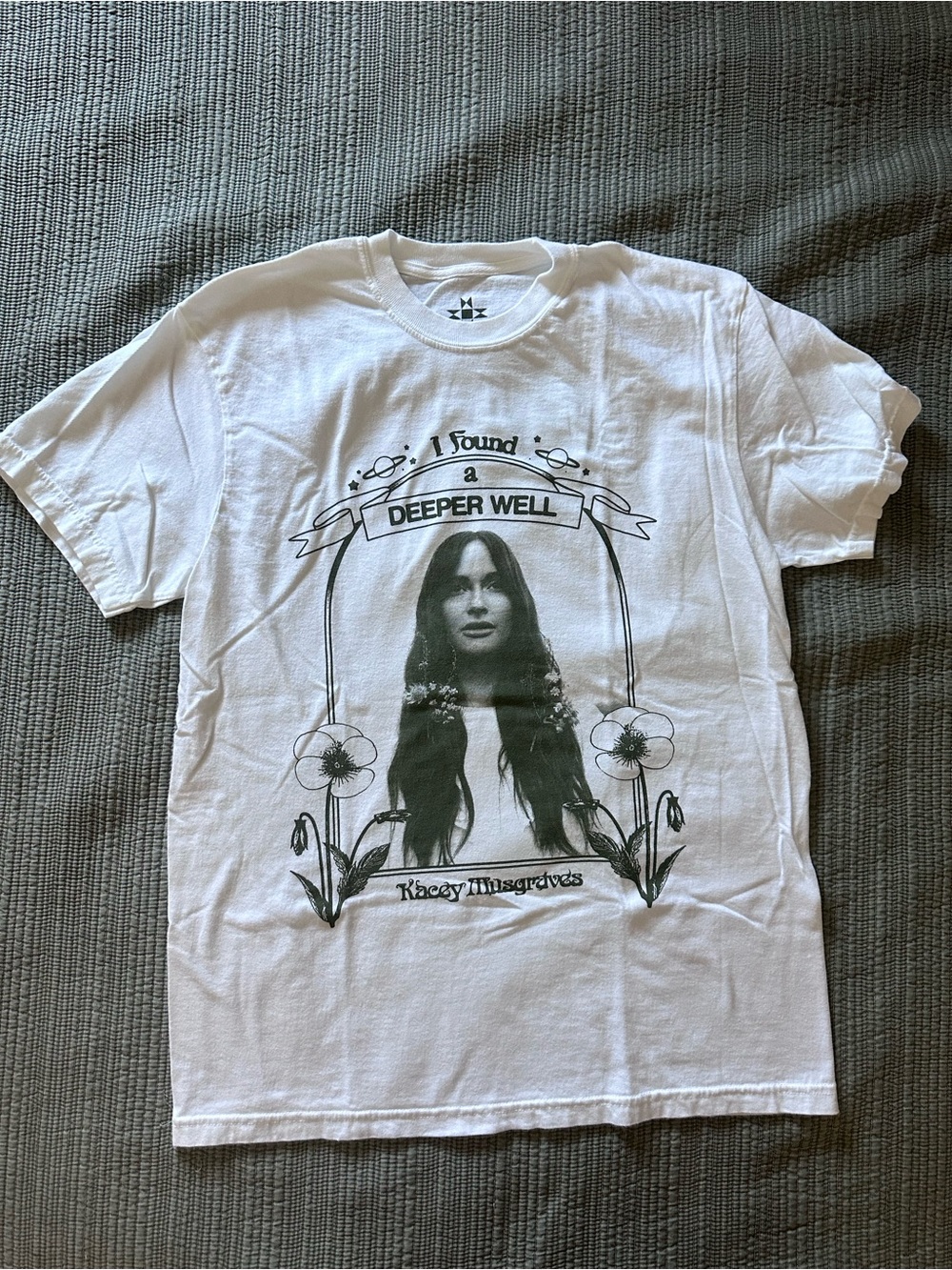 Kacey Musgraves Deeper Well Tour Shirt - Size Medium